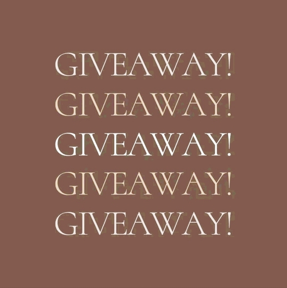 ❤  Support Closet ♥ With Gift 💝 - Picture 2 of 2